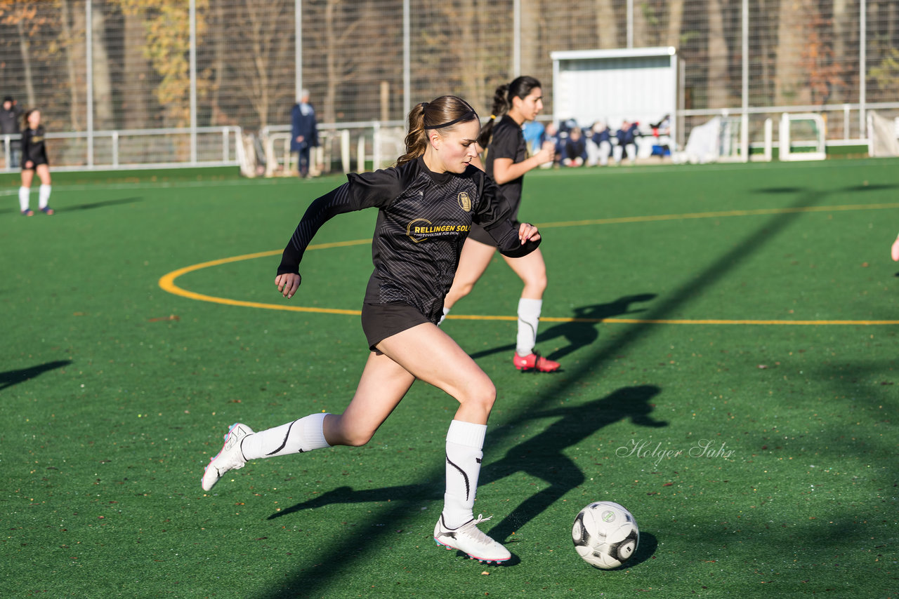 Bild 342 - wBJ VfL Pinneberg2 - Eimsbuttler TV 3 : Ergebnis: 5:0